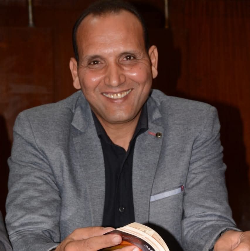 الشاعر عصام بدر
